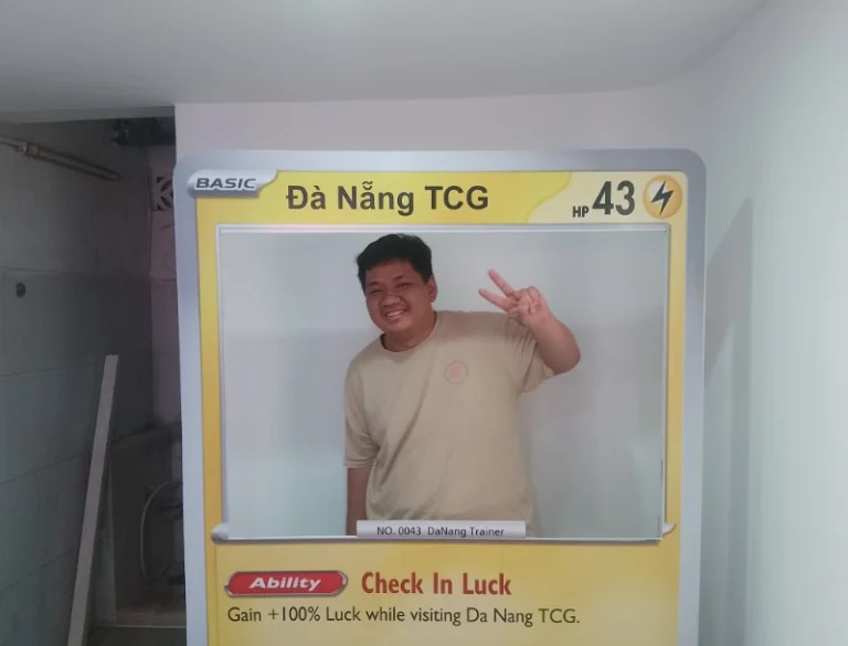 Bên trong cửa hàng Đà Nẵng TCG